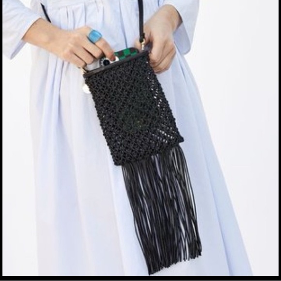 Clare V Crochet Poche w Fringe - Picture 2 of 8